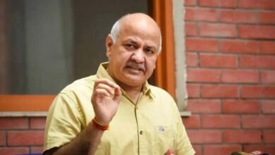 supreme-court-grants-bail-to-manish-sisodia-in-delhi-excise-policy-case